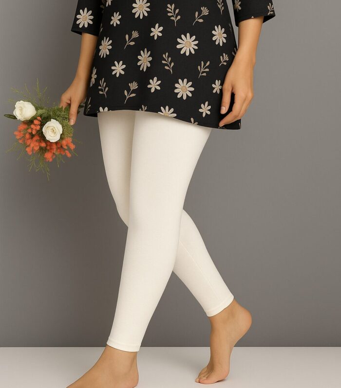 Off white ankle length leggings for women